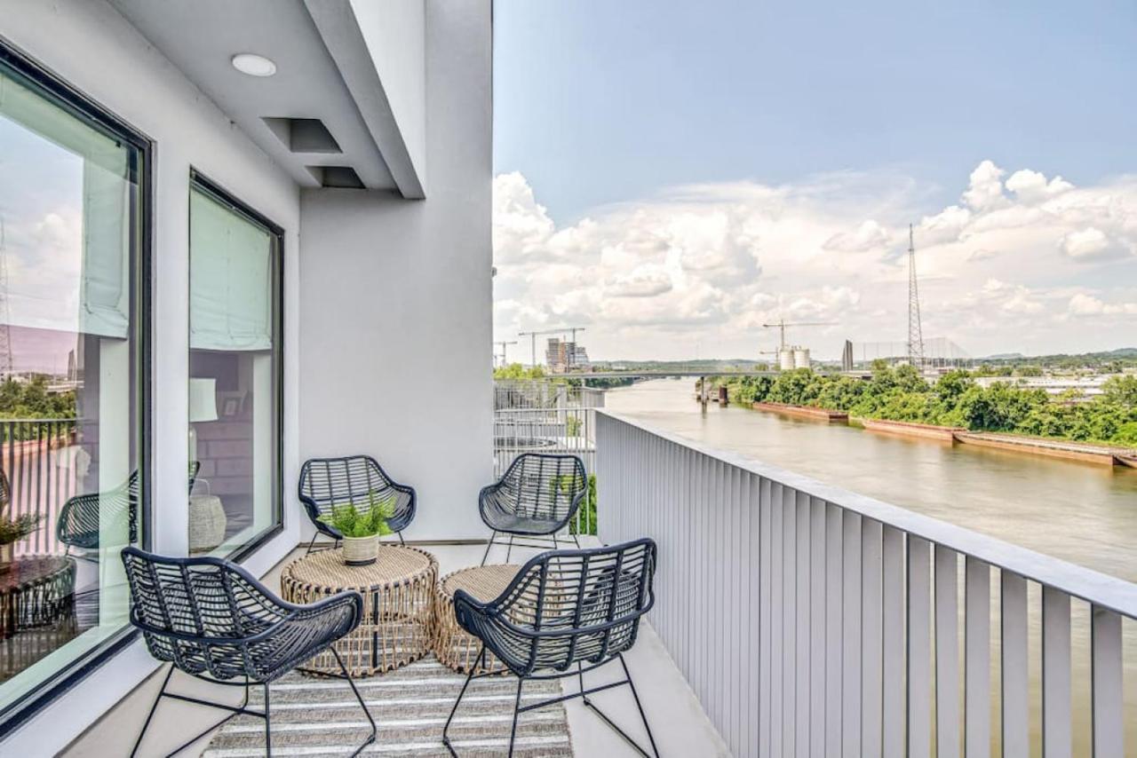 Upscale River View Condo Walk To Downtown And Private Patio Nashville Dış mekan fotoğraf